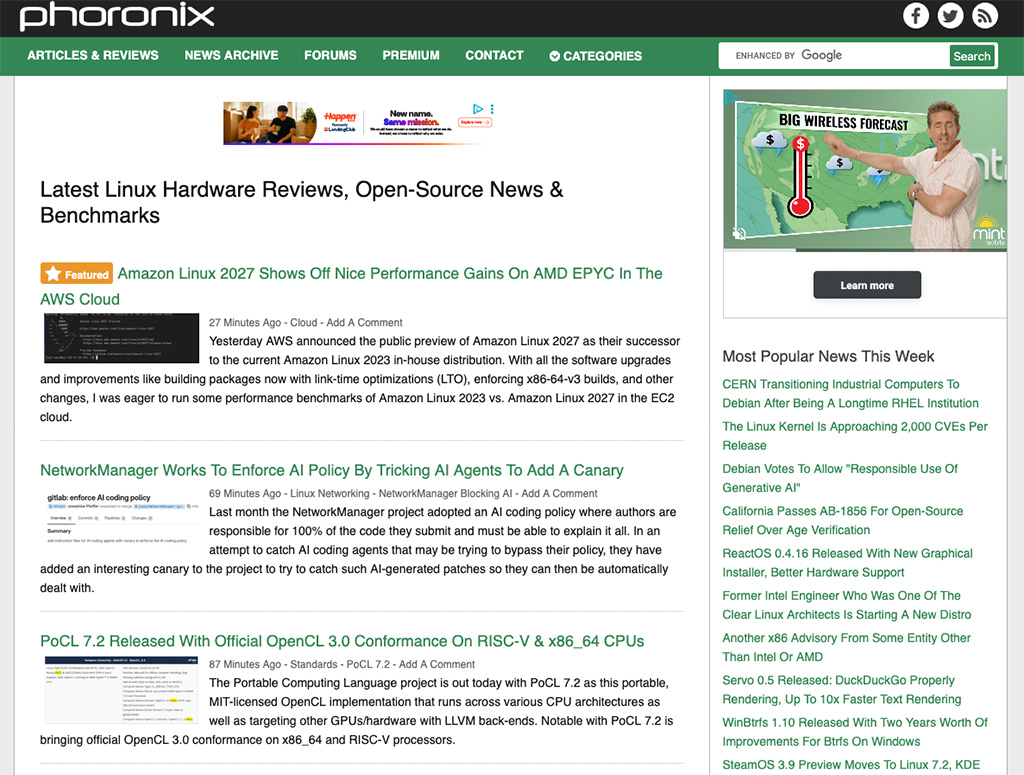 Phoronix website home page